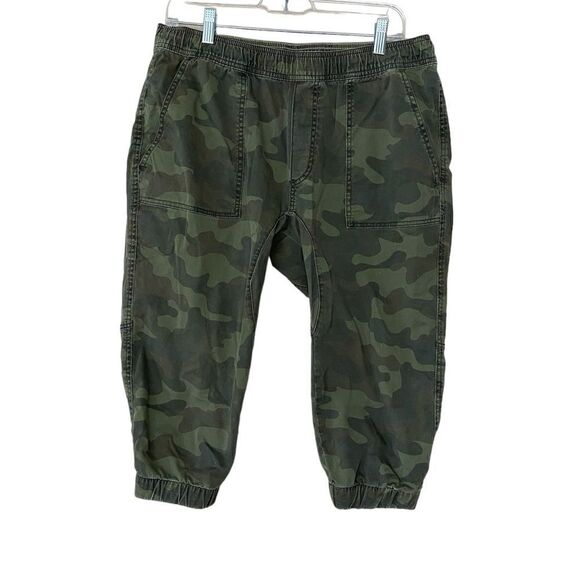 American Rag Ankle Camo Jogger Capri Pant - Picture 1 of 4